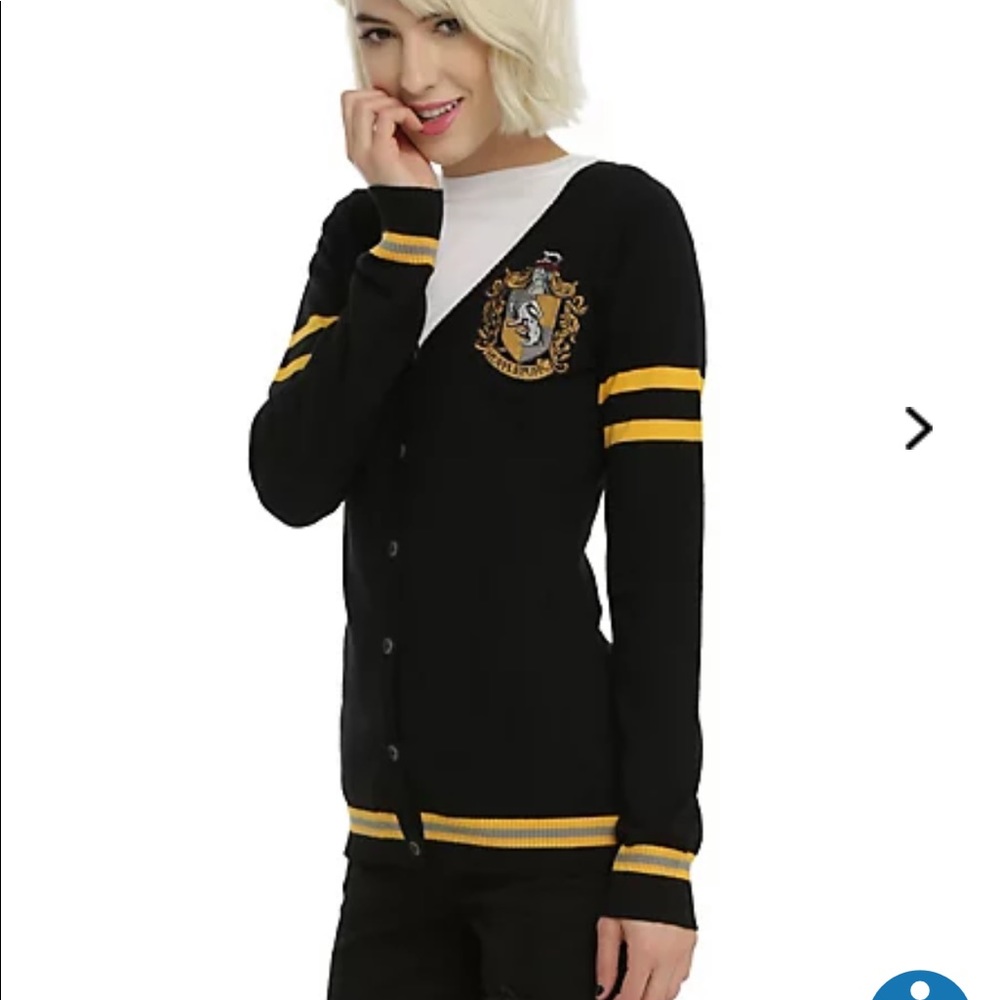 Hufflepuff sweater sz Sm Harry Potter